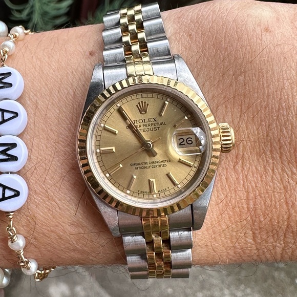 Rolex Ladies Datejust Vintage 26mm (authentic & rare) - Picture 4 of 11